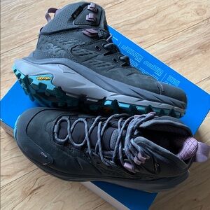 Hoka OneOne KAHA 2 GTX woman athletic shoes